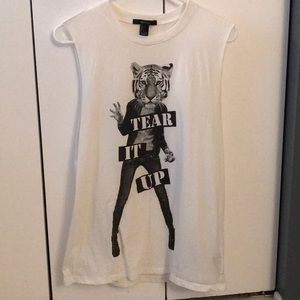 Sleeveless tank top, reads “Tear It Up”